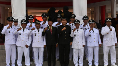 Penurunan Bendera di Langsa, Masyarakat Antusias