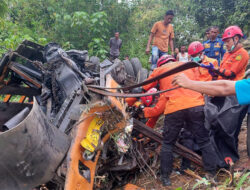 Seunapet Kembali Minta Tumbal Nyawa Manusia