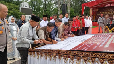 Cawalkot Langsa Teken Deklarasi Kampanye Damai