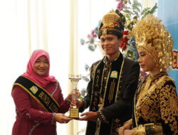 Dwiva dan Cut Raja-Ratu Baca Aceh Besar