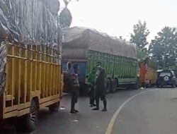 Ratusan Kenderaan Terjebak Jalan Amblas KM 16