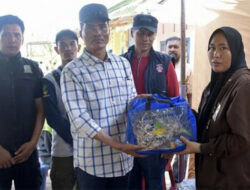 Bantuan Masa Panik Korban Kebakaran di Langsa