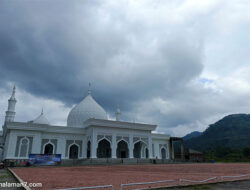 Babussalam, Masjid Megah di Kaki Burni Telong