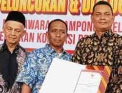 Paya Bujok Beuramo Raih Penghargaan Gubernur
