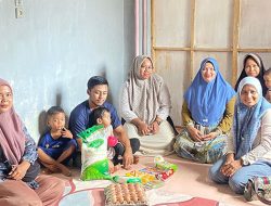 Gampong Seuriget Serahkan Bantuan Keluarga Kurang Gizi dan Stunting