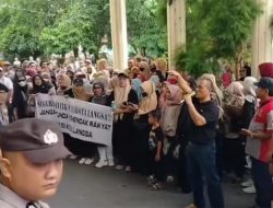 Buntut Walikota tak kunjung Dilantik, SOMASI Geruduk DPRK Langsa