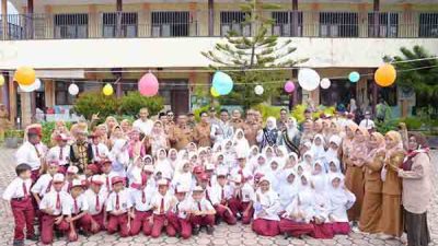 Walikota dan Bunda PAUD Sabang tinjau Hari Pertama Masuk Sekolah