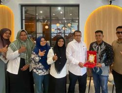 Silaturahmi Perangkat Gampong dengan Mantan Pj Geuchik Seuriget