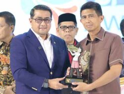 Kapolda Aceh Terima Penghargaan Inisiator Program UMKM Aman