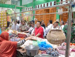 Walikota Sabang Pastikan Harga Stabil dan Pedagang Nyaman Berjualan