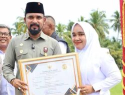 15 Nakes di Kabupaten Aceh Timur dapat Reward dari Bupati