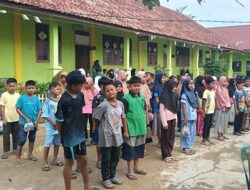 Tanpa Seragam, Mulai Hari ini Anak-anak di Aceh Tamiang Mulai Sekolah