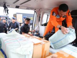 Polda Aceh Kirimkan Bantuan dan Nakes Korban Banjir  Aceh Tamiang