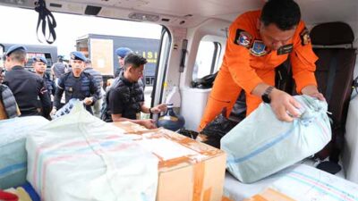 Polda Aceh Kirimkan Bantuan dan Nakes Korban Banjir  Aceh Tamiang