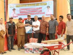 Baitul Mal Aceh – Aceh Tamiang Serahkan Bantuan Pemulihan Hunian