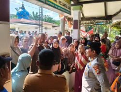 Tak Terdata Bantuan, Korban Bencana di Langsa Geruduk Kantor Desa