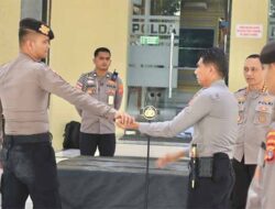 Kapolda Aceh Peragakan Ilmu Bela Diri di Depan Personel Dit Samapta