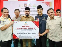 Kemensos Salurkan Bantuan Rp100 Miliar bagi Korban Bencana di Aceh Timur