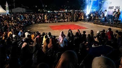 Sejumlah Sanggar Seni Meriahkan Festival Gampong Kuta Barat 2026