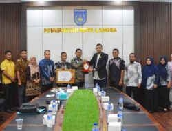 Langsa dan Aceh Timur Raih Penghargaan Keterbukaan Informasi Publik