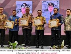 Komitmen Bangun Komunikasi Publik, Walikota Sabang Raih Pemred Award 2026