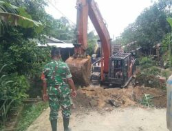 Kodim Aceh Timur Dukung Pembangunan Jembatan Perintis Penghubung Dua Desa